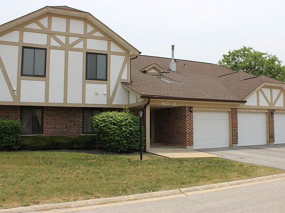 3rd image of 9125 Sutton Ct #83
