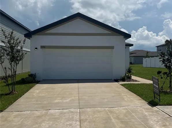 38306 Honeysuckle Dr, Dade City, FL 33525