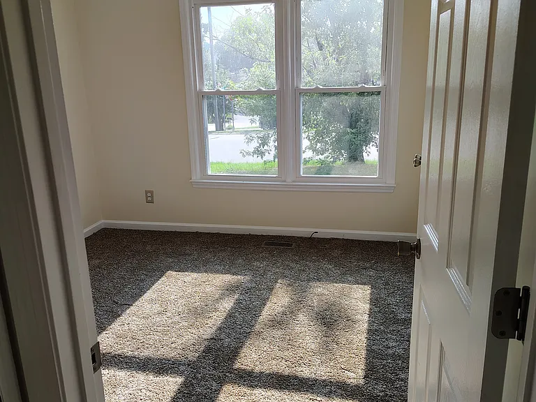 1329 Alexwood Dr — Photo 10