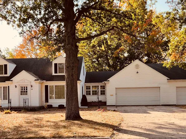 503 W 6th St, Sumner, IA 50674