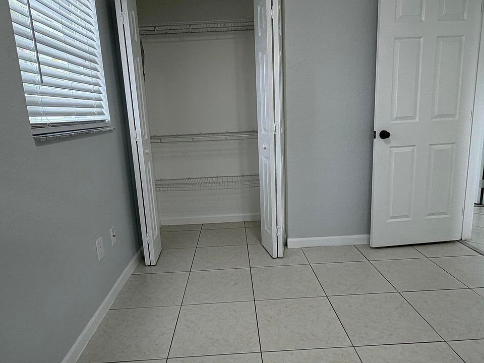 1st image of 5612 S 36th Street