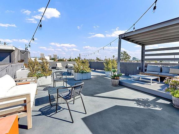 4th image of 11776 Idaho Ave #303