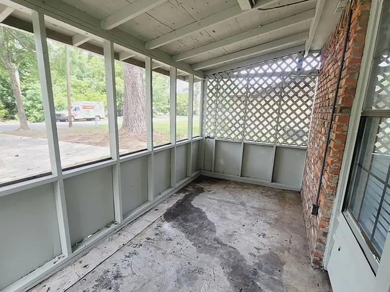 3209 Hester Dr — Photo 24