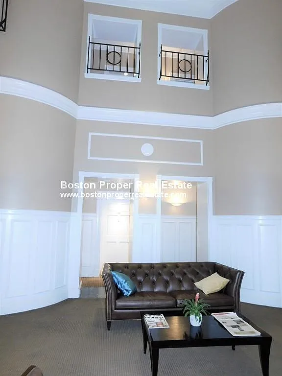 Building Photo - 416 Marlborough St #401