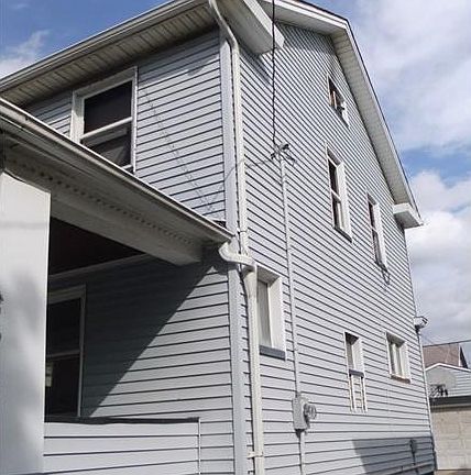 3rd image of 1625 Lauderdale Ave