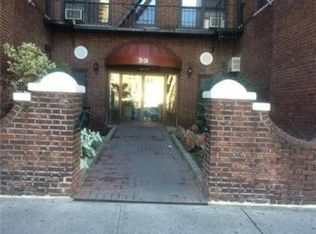7234 Austin St APT F1, Forest Hills, NY 11375