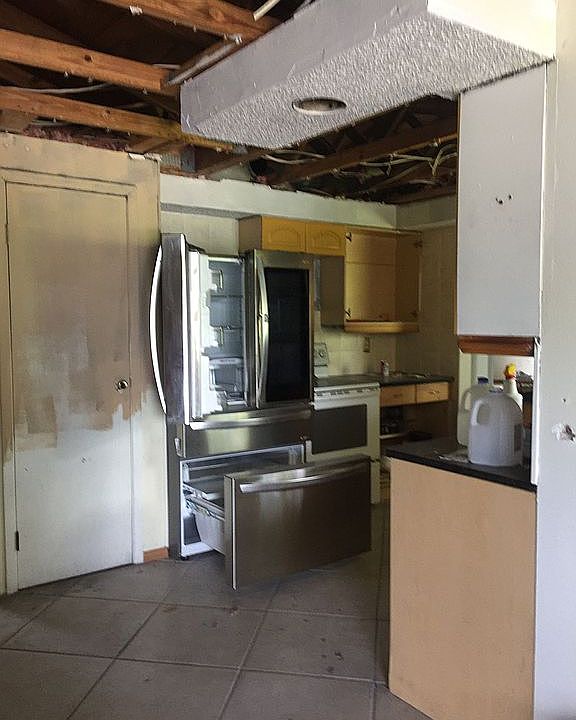 1st image of 6912 Kenwood Dr