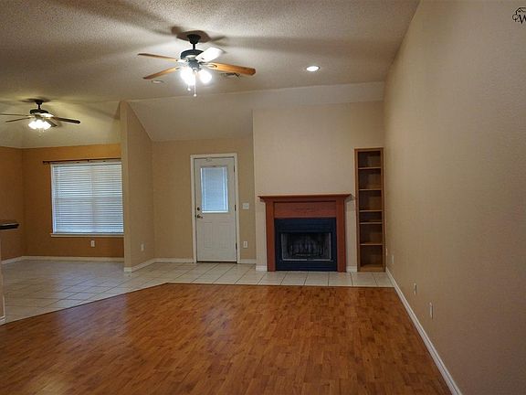 3rd image of 5309 Northview Dr