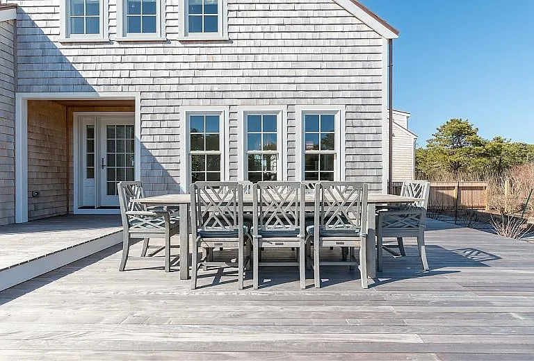 Pond View Dr — Photo 8