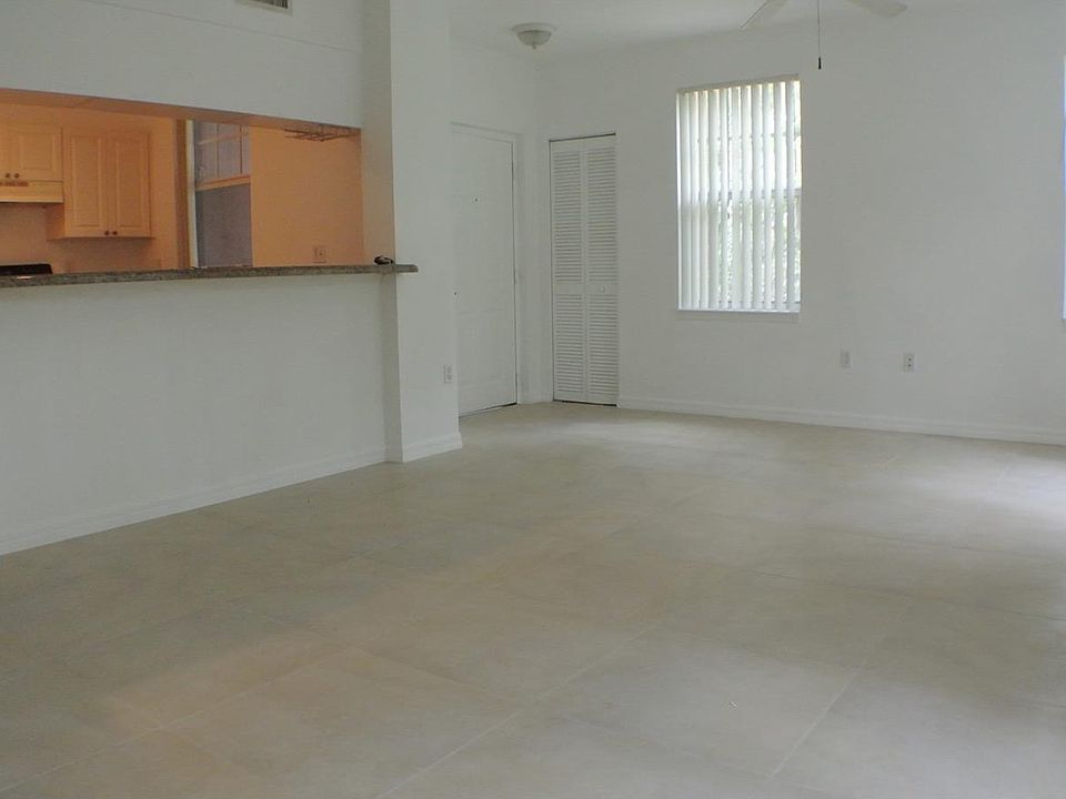 2nd image of 6908 W Sample Rd #3