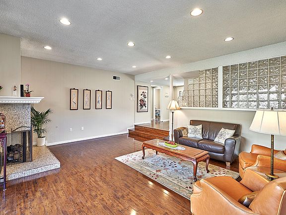5th image of 2439 W 230th St