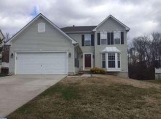 9 Hatton Ct, Swedesboro, NJ 08085