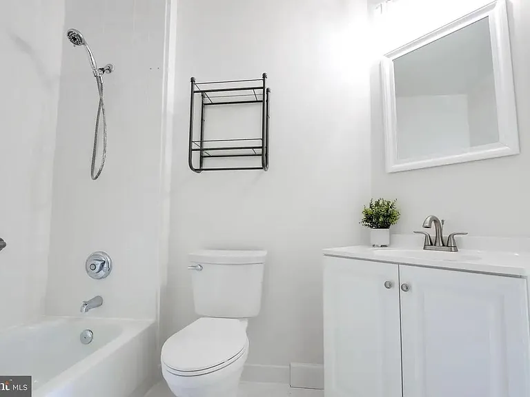 2204 Westcourt Ln #419 — Photo 5