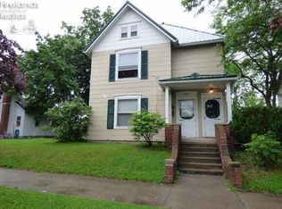 112 Spring St, Willard, OH 44890