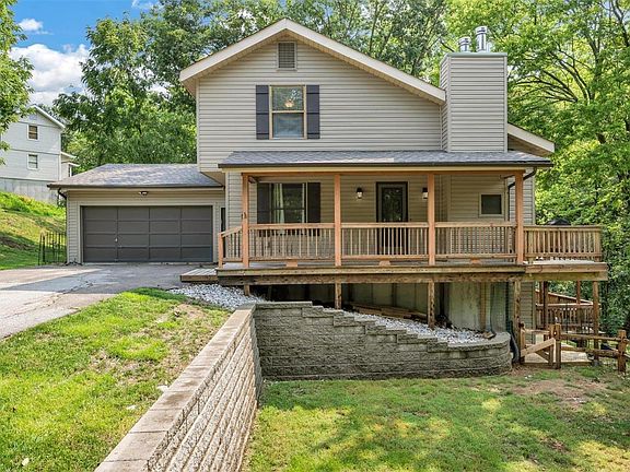 2nd image of 5880 Birch Hollow Dr