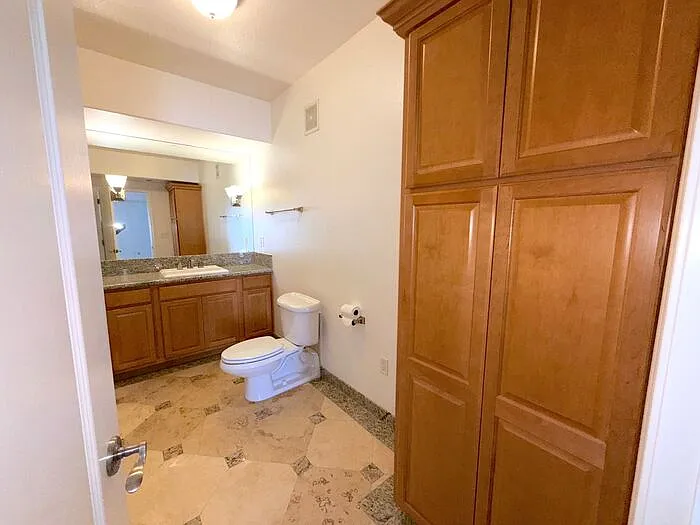 200 W 2nd St #1203 — Photo 32
