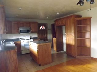 24 High St, Monessen, PA 15062