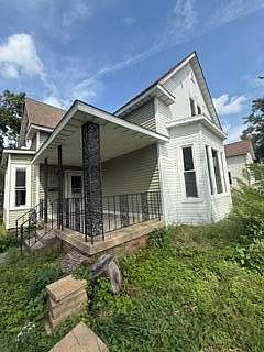 1st image of 1110 E Cleveland Ave
