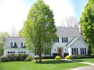 4 E Wind Ln, Wilton, CT 06897