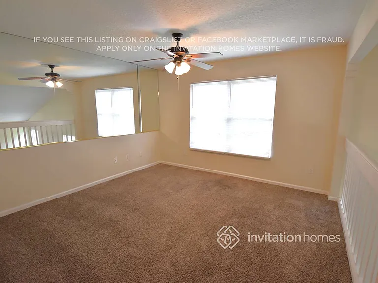 3419 Santa Monica Dr — Photo 7