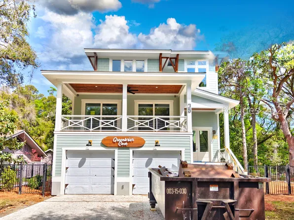 35 Oleander St, Hilton Head Island, SC 29928
