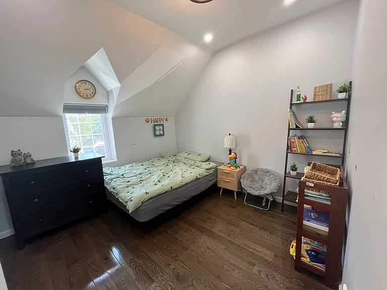 9 Walcott St #A — Photo 41