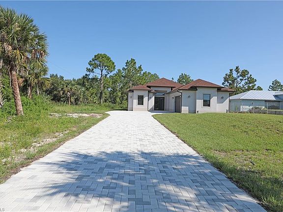 3rd image of 3811 Randall Blvd