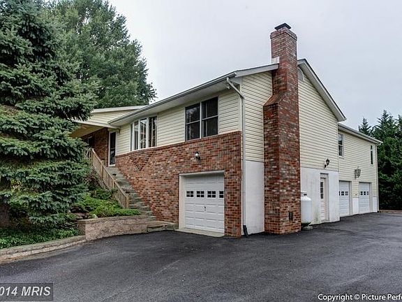 2nd image of 4310 Weller Ct
