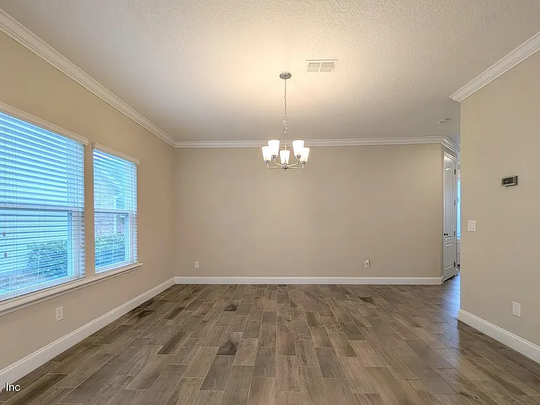 95 Silver Creek Place St — Photo 5