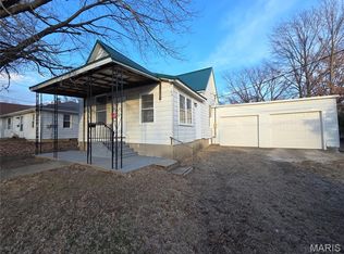 712 N Main St, Marissa, IL