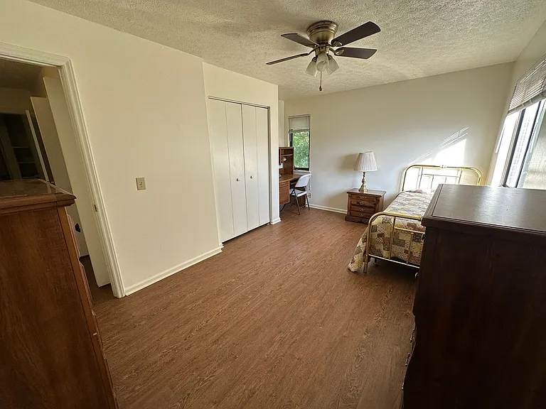 315 Clement St #E — Photo 8
