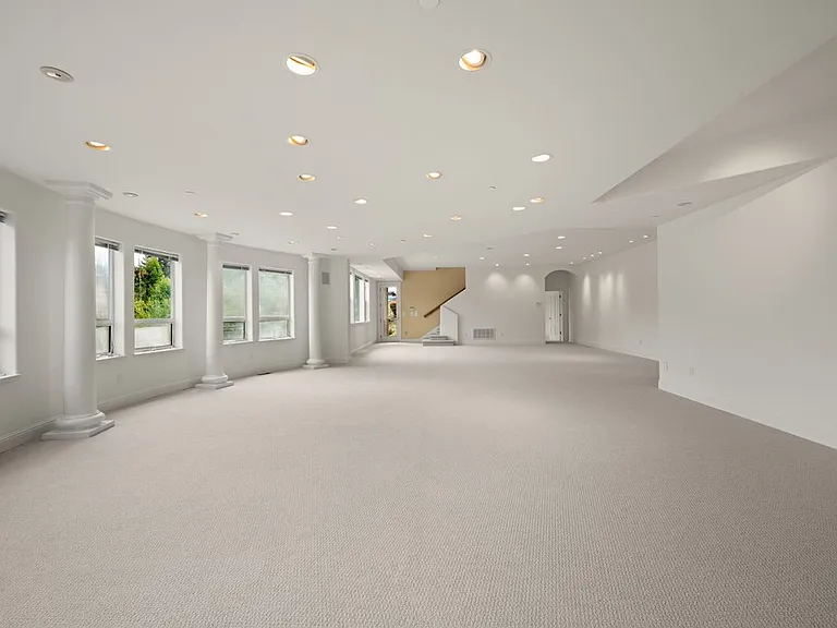 10 Warrens Way — Photo 31