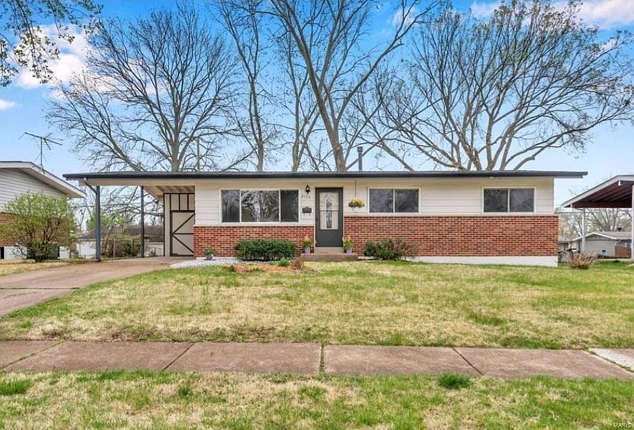 1st image of 2170 Oriole Dr