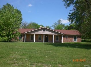 3501 Victoria Rd, Festus, MO 63028