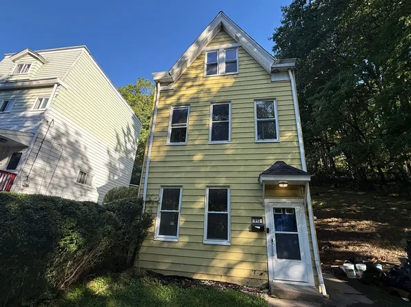 912 Rothpletz St, Pittsburgh, PA 15212