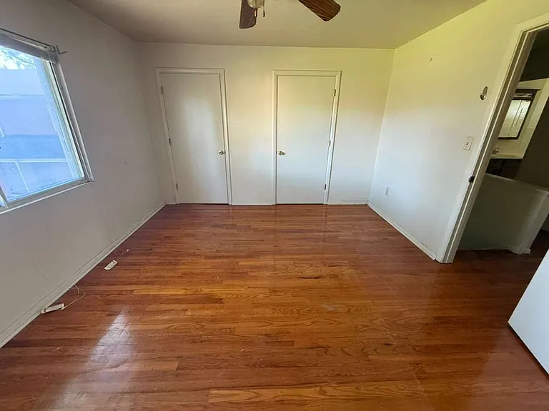 4889 Banbury Ct — Photo 5