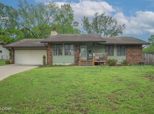 2701 S McConnell Ave, Joplin, MO 64804