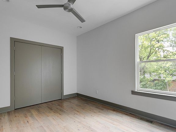 5th image of 1044A 2nd Ave S