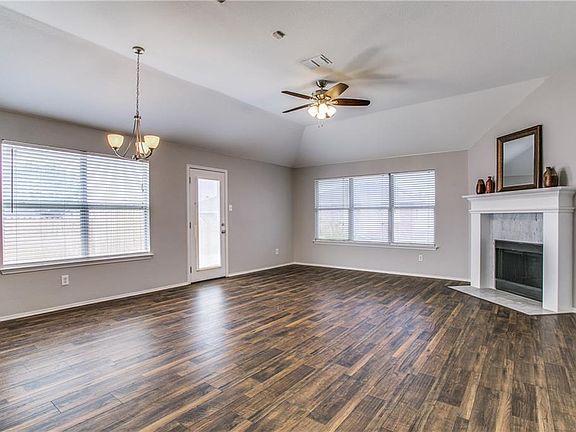 5th image of 6725 Bear Hollow Ln
