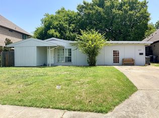 12922 Holbrook Dr, Farmers Branch, TX 75234