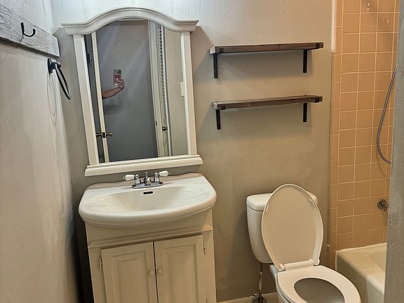 5th image of 116 Country Club Dr #1