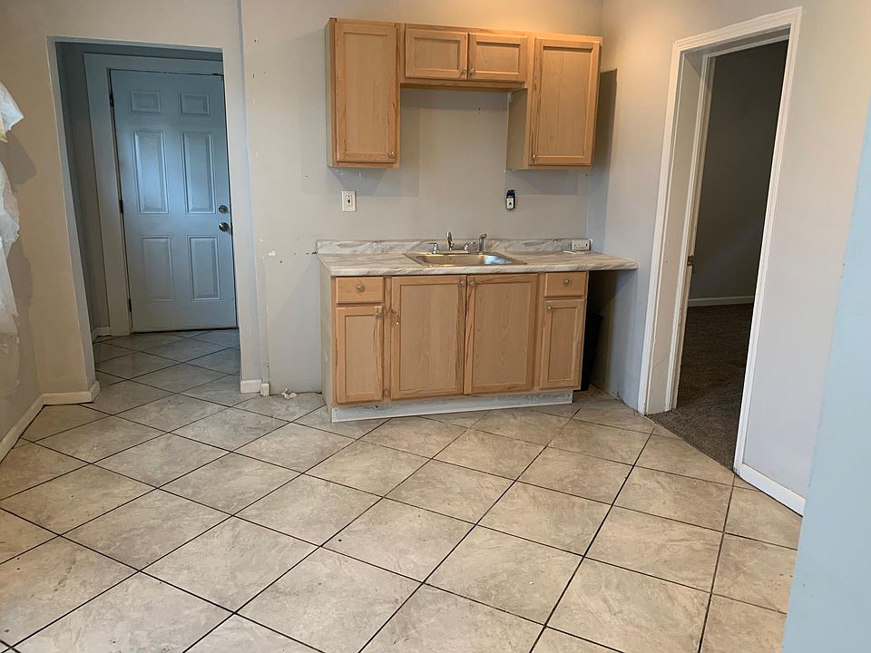 1st image of 3389 E 119th St