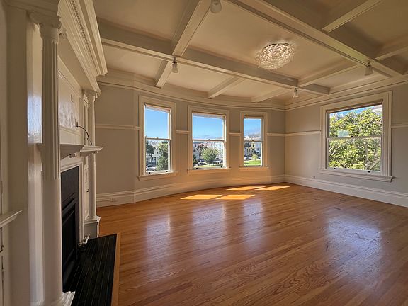 5th image of 105 Steiner St