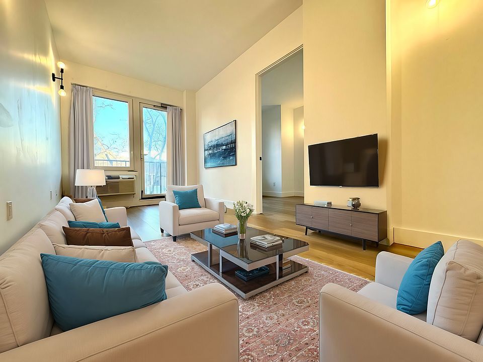 1st image of 1021 President St #4