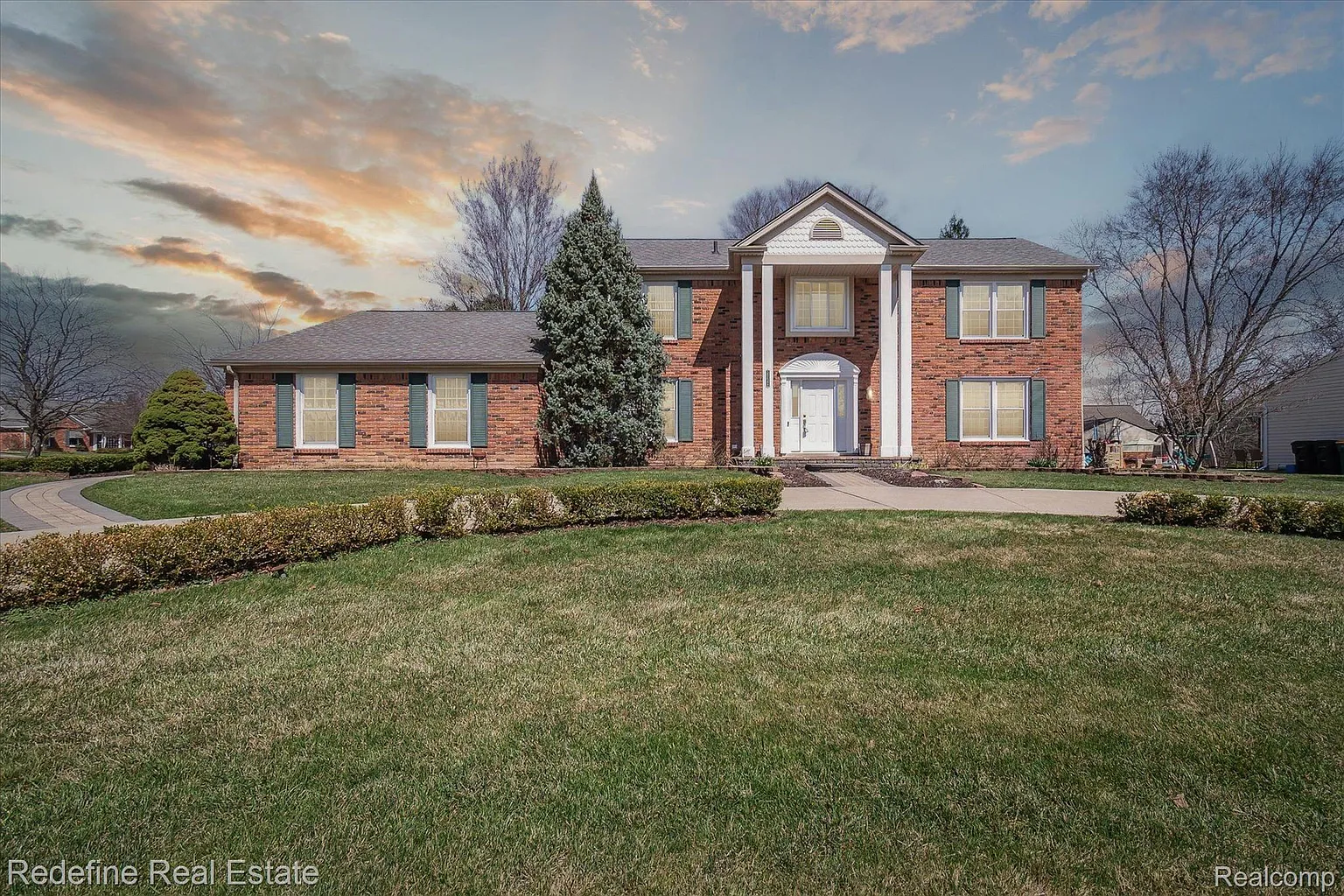 35648 Old Homestead Dr photo 1