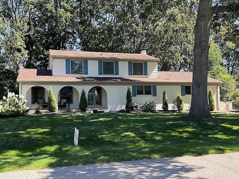 1st image of 53610 Wolf Dr