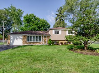 3845 Knollwood Ln, Glenview, IL 60025