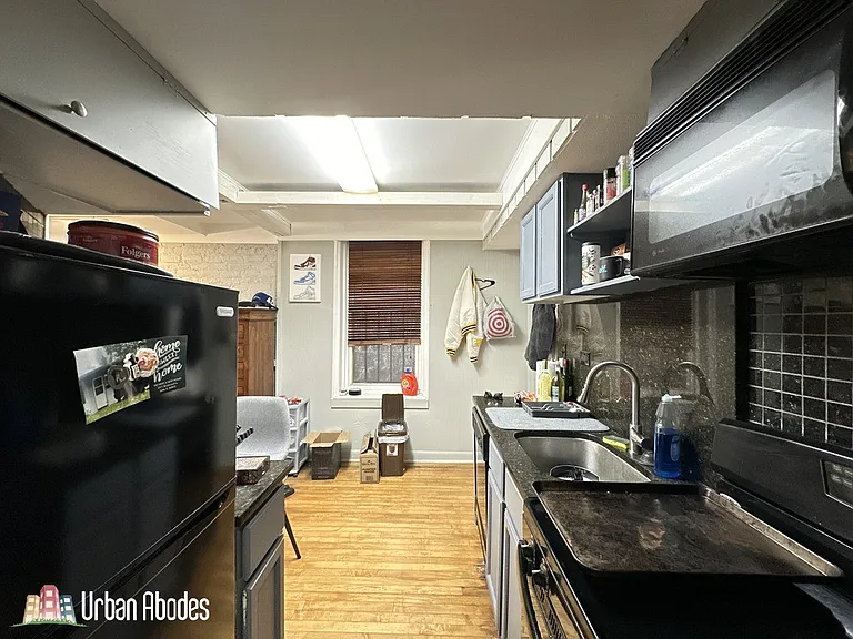 2141 W Webster Ave #BF — Photo 13