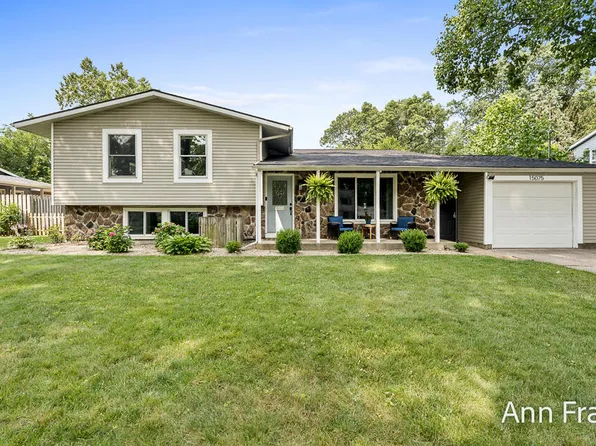 15075 155th Ave, Grand Haven, MI 49417