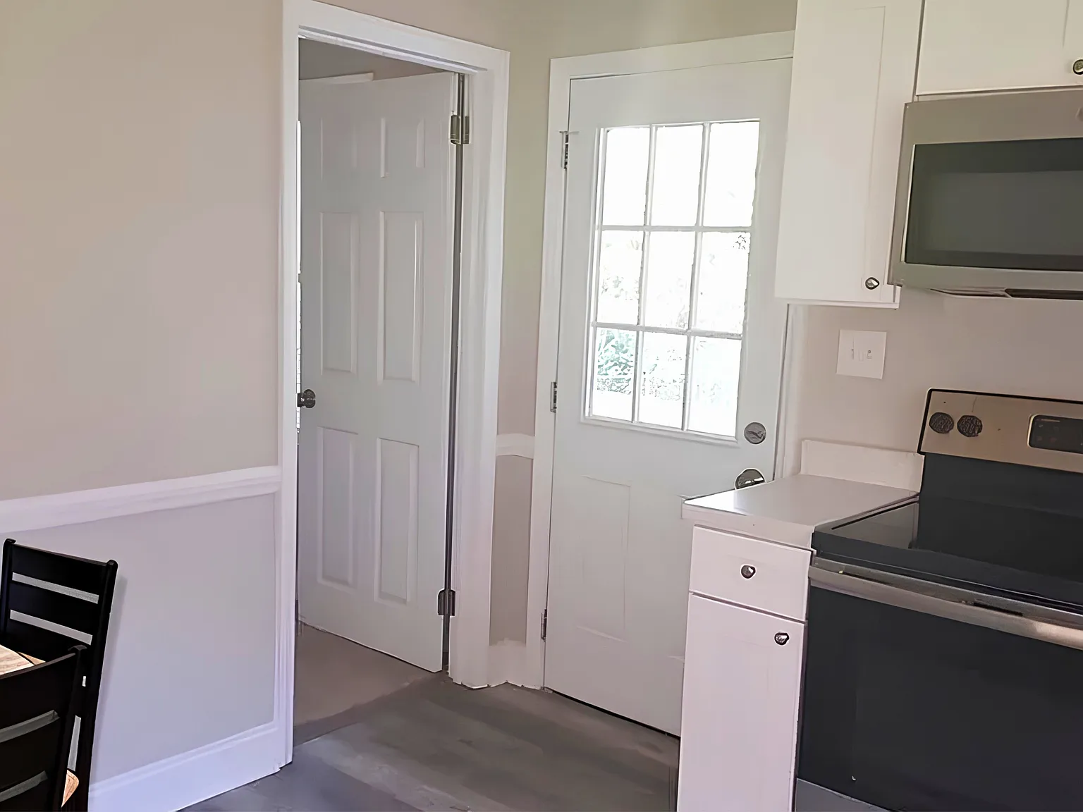 3 bed, 1000 sqft, $1,425 — Photo 4